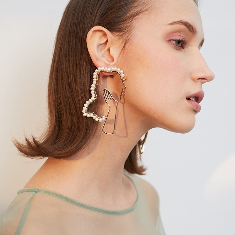 Pearl Beauty Avatar Earrings