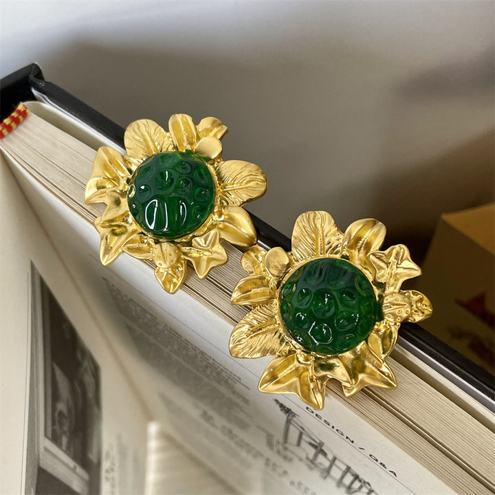 New Big Metal Stud Earring Love Heart Waterdrop for Women Gold Color Jewelry Palace Style Travel Gifts